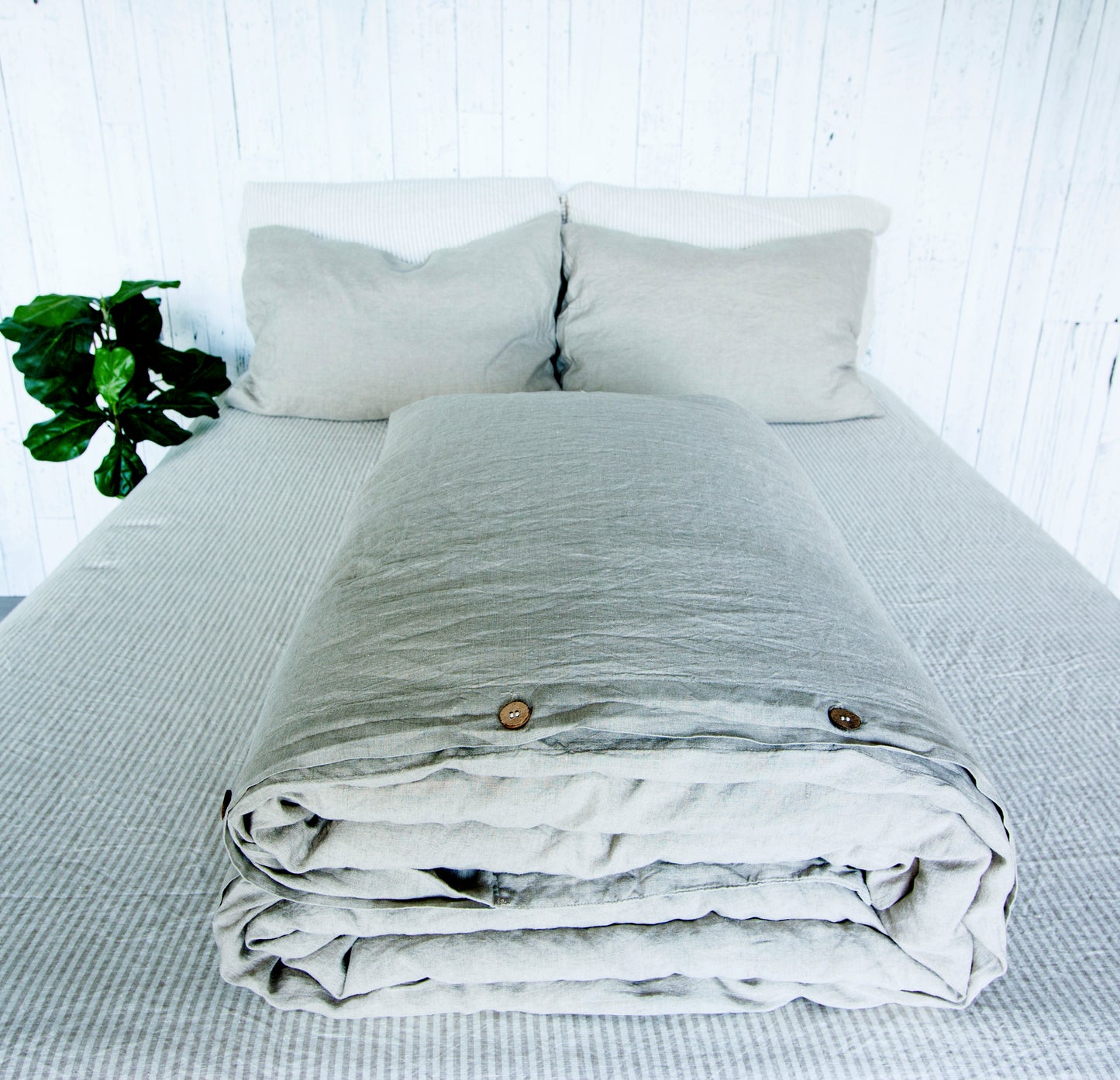 Single Set Duvet + Pillowcases - choose colour in drop down