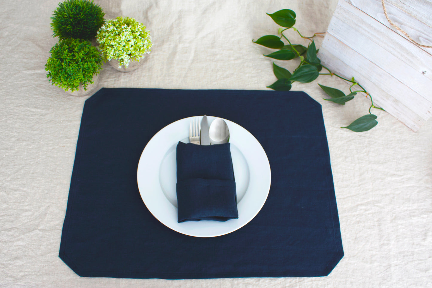 Linen Napkins 14"x14"