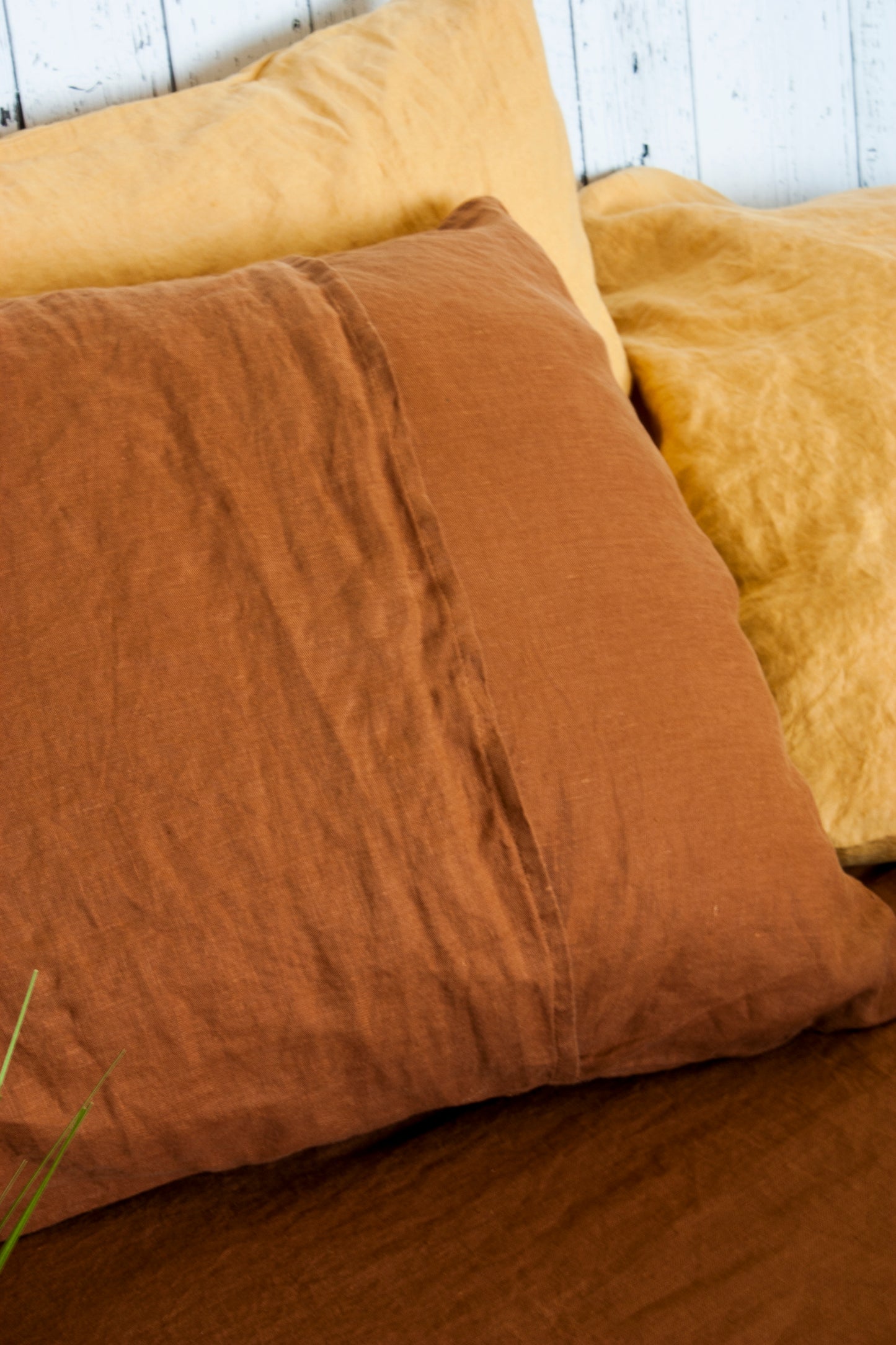 Linen Back Closure Pillowcase (20" by 26"; 32" & 34")