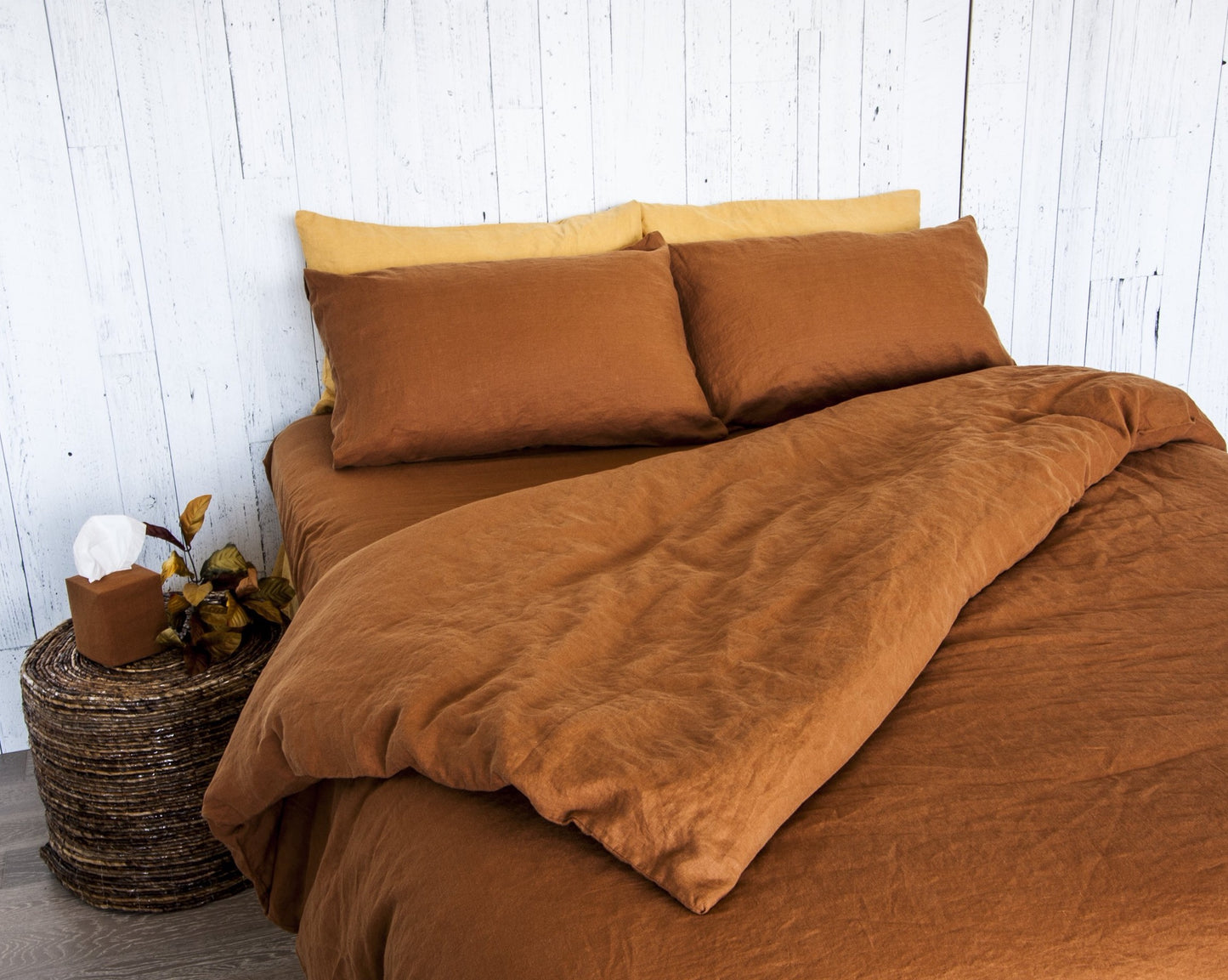 Linen Back Closure Pillowcase