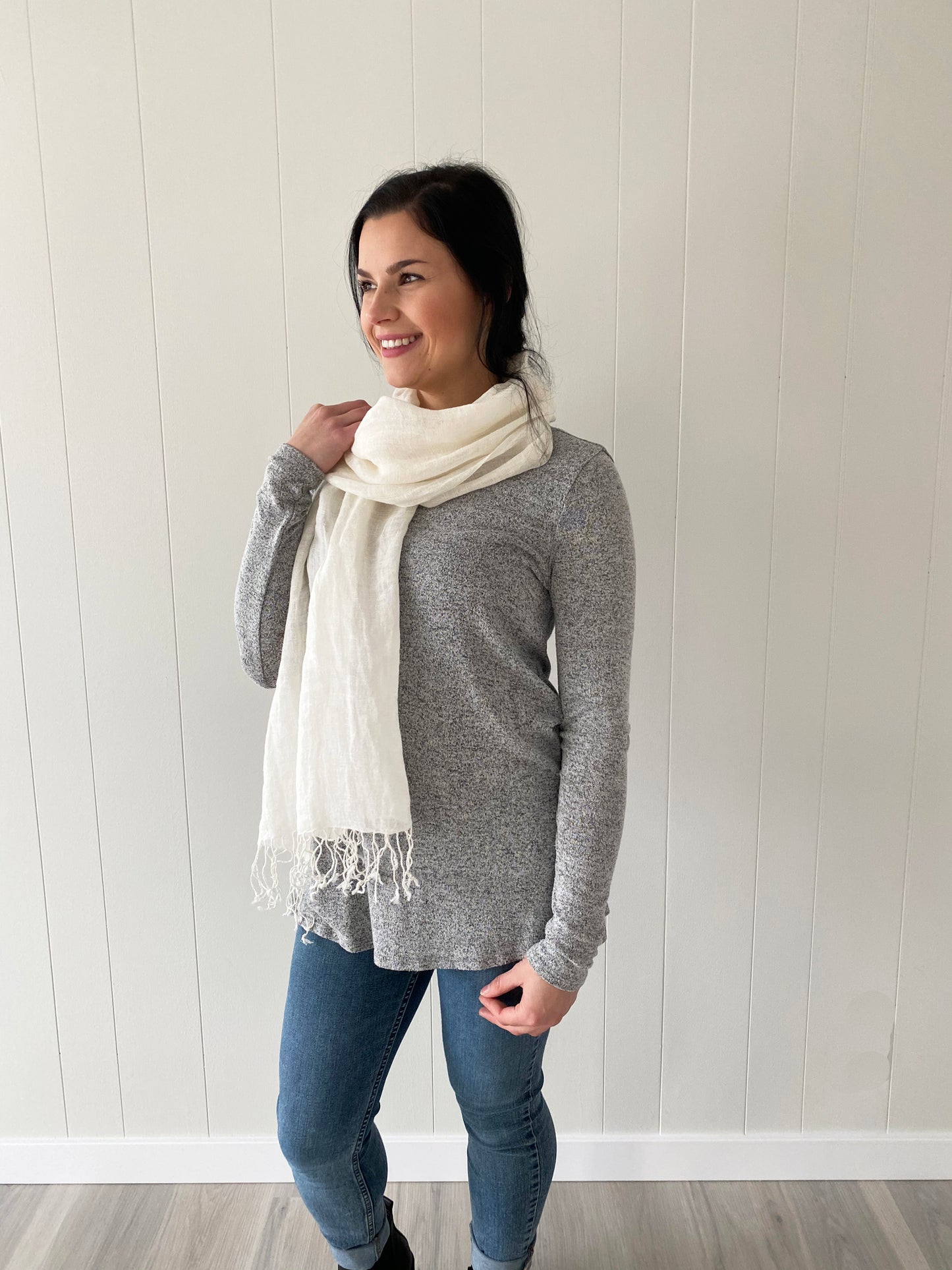 Linen Scarf with Tassels