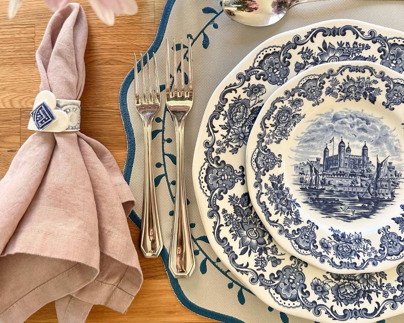 Linen Napkins 20"x20"