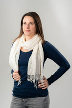 Load image into Gallery viewer, Linen Scarf with Tassels
