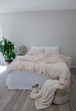 Load image into Gallery viewer, Blush Set Duvet + 2 Pillowcases
