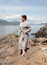 Load image into Gallery viewer, Grey Waffle Unisex Linen Bathrobe - S to 4XL
