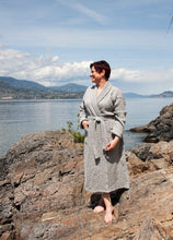 Load image into Gallery viewer, Grey Waffle Unisex Linen Bathrobe - S to 4XL
