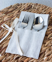 Load image into Gallery viewer, Linen Cutlery Roll Wrap
